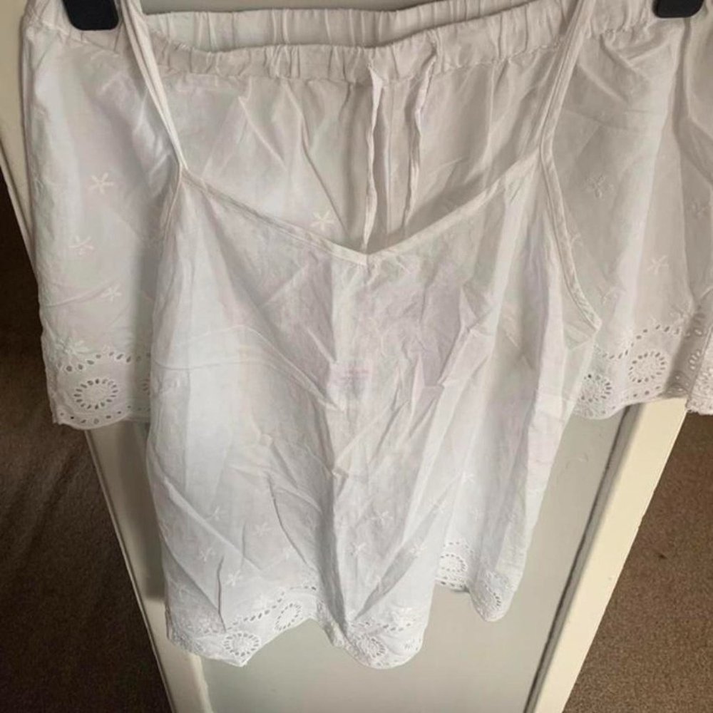 Peacocks Womens White Pajamas
